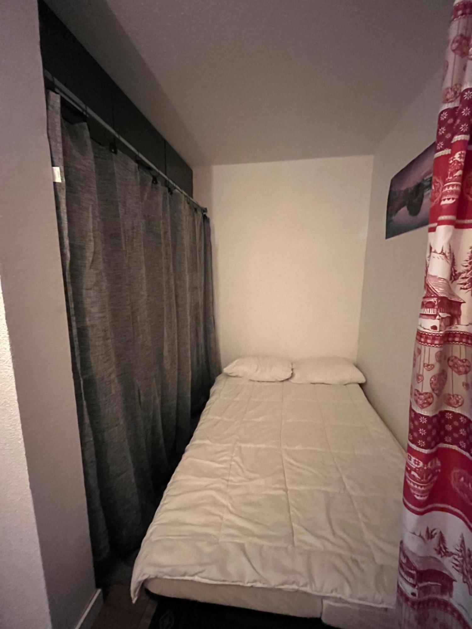 Studio Cabine Cosy A 5Min A Pieds Des Pistes Et Du Centre Ville Les Gets Exterior photo